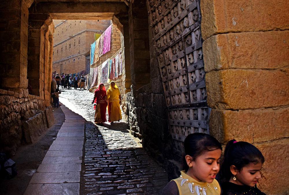 Visite à pied gratuite de Jaisalmer – la ville dorée, le fort vivant et les havelis du désert