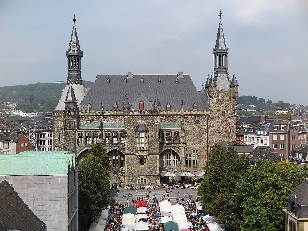Aachen Free Walking Tour – Aachener Dom, Altstadt & das Herz Europas