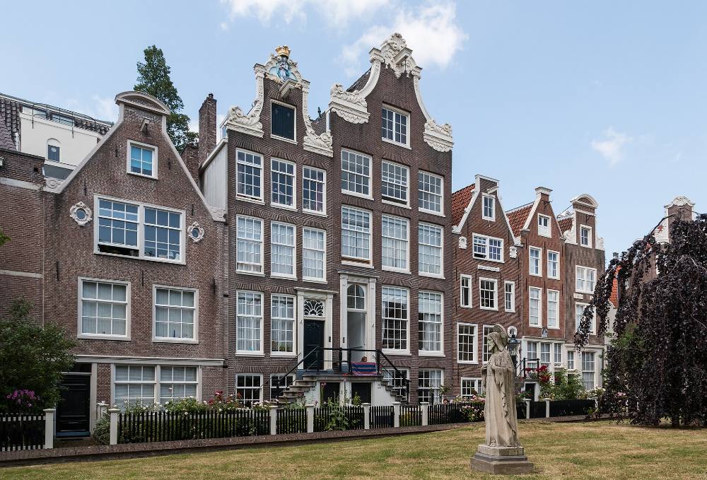 Jelajah Jalan Kaki Percuma Makanan & Pasar Tempatan Amsterdam – Cita Rasa, Pasar & Budaya Kulinari