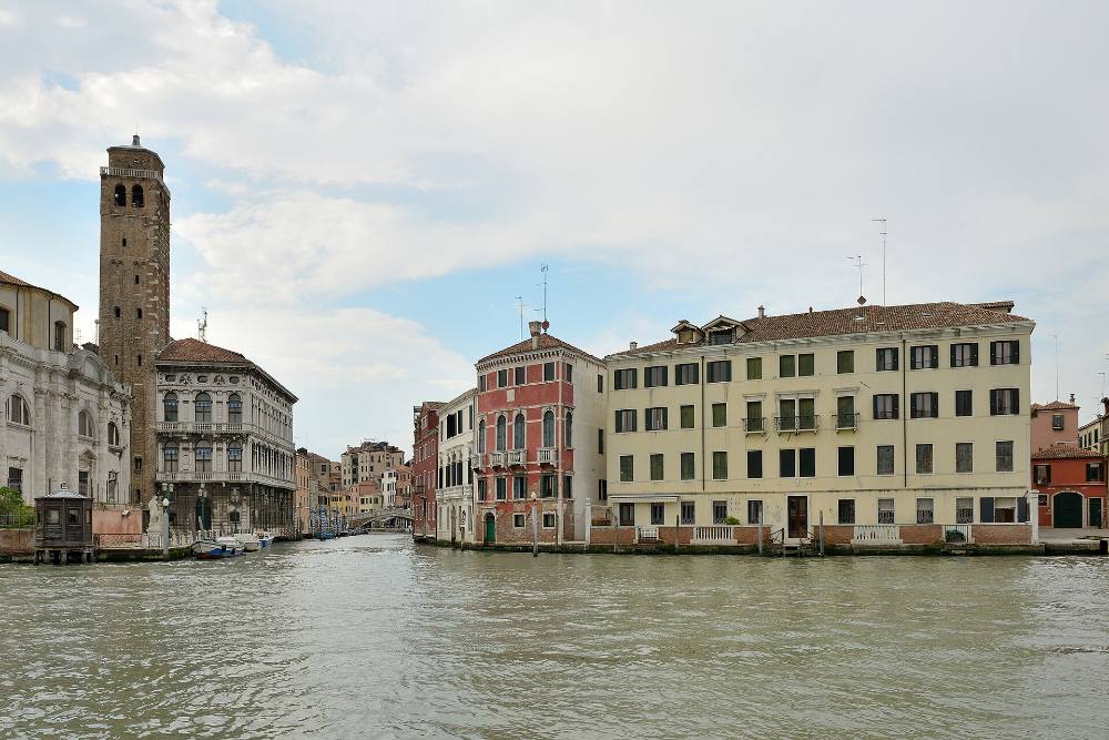 Venice Legends & Evening Free Walking Tour – Myths, Mysteries & Lamplit Lanes