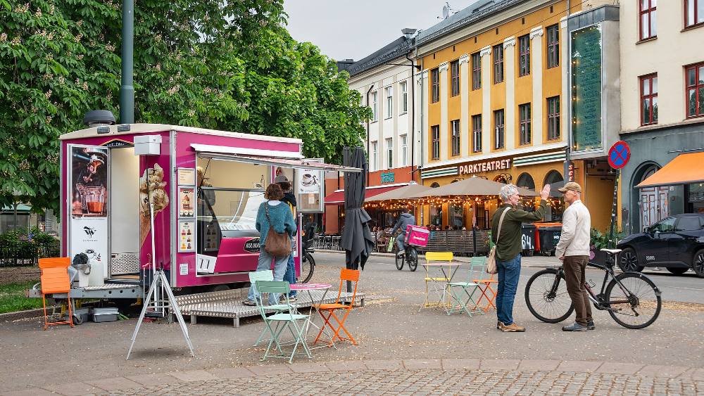 Tour a pie gratuito por las joyas ocultas y la vida local de Oslo – Rincones secretos e historias de barrio