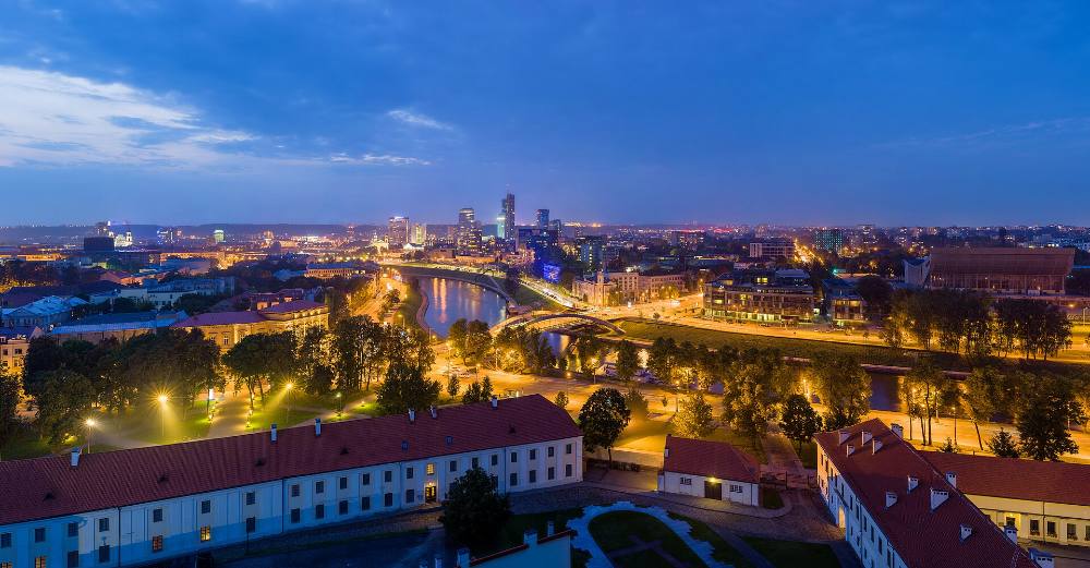 Jelajah Berjalan Kaki Percuma Makanan & Pasar Tempatan Vilnius – Perisa, Pasar & Budaya Kulinari