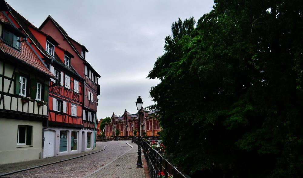 Visite à pied gratuite des trésors cachés et de la vie locale de Colmar – Coins secrets et histoires de quartier