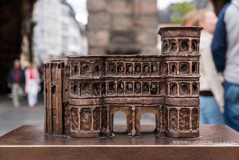 Trier Food & Local Market Free Walking Tour – Aromen, Märkte & Kulinarische Kultur