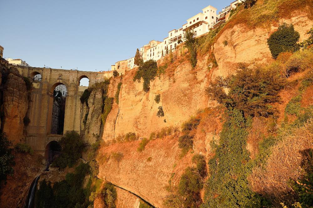 Tour a Pé Gratuito pelas Joias Escondidas e Vida Local de Ronda – Cantos Secretos e Histórias de Bairro