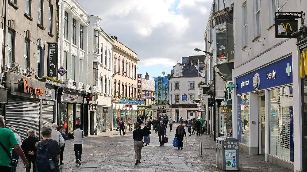 Tour nocturno gratuito a pie por Galway y sus leyendas – mitos, misterios y callejones iluminados