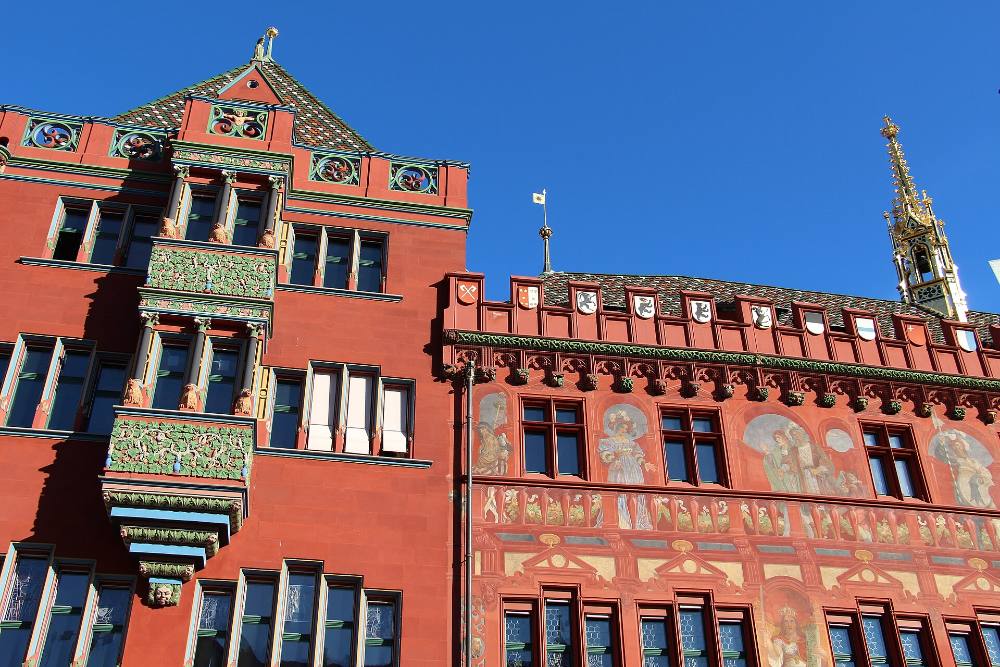 Free Walking Tour to Discover Basel’s Hidden Gems & Local Life – Secret Corners & Neighborhood Stories