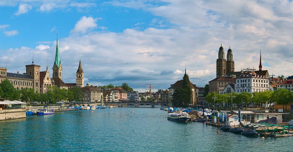 Visite guidée gratuite à pied à la découverte de la gastronomie et des marchés locaux de Zurich – Saveurs, marchés et culture culinaire