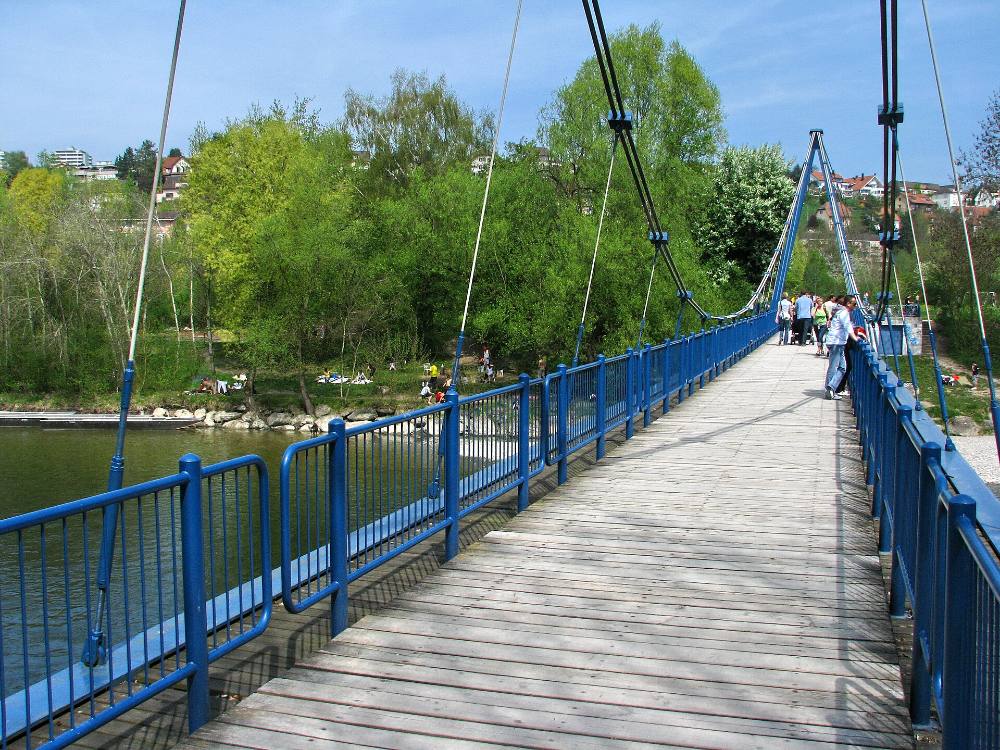 Visite guidée à pied gratuite : découvrez les trésors cachés et la vie locale à Zurich – recoins secrets et histoires de quartier
