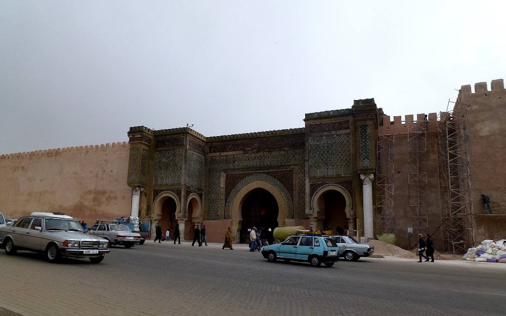 Passeio a pé gratuito para explorar a gastronomia e os mercados locais de Meknes – Sabores, mercados tradicionais e cultura gastronômica