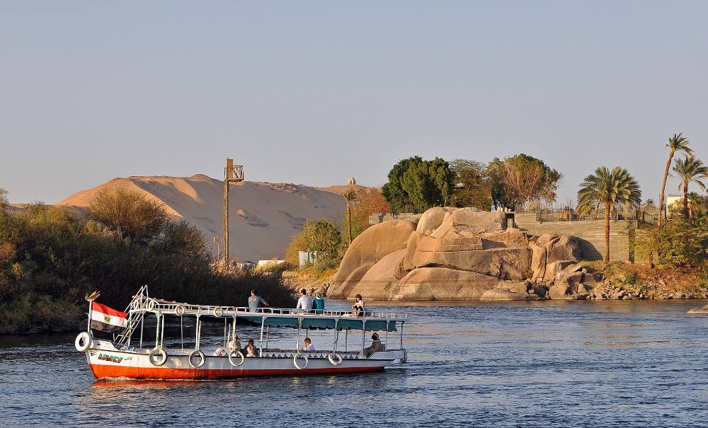 Lawatan Berjalan Kaki Percuma pada Waktu Malam untuk Meneroka Legenda Aswan – Mitologi, Misteri & Lorong-lorong di Bawah Cahaya Lampu