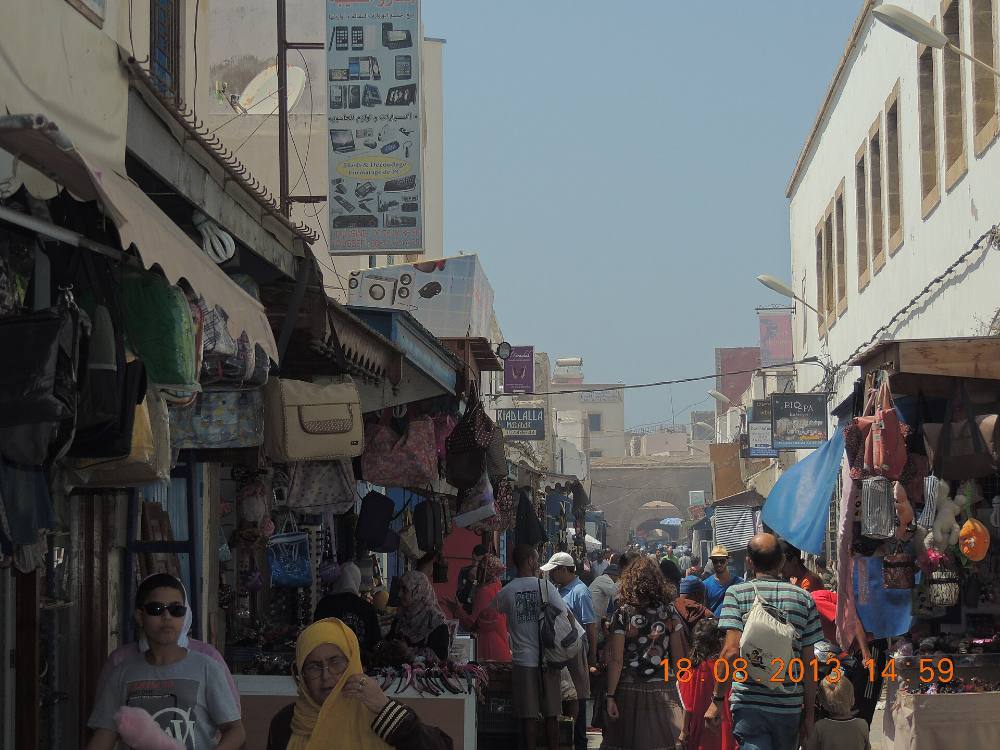 Visite à pied gratuite de l’art urbain et de l’Essaouira alternative – fresques murales, quartiers créatifs et culture contemporaine