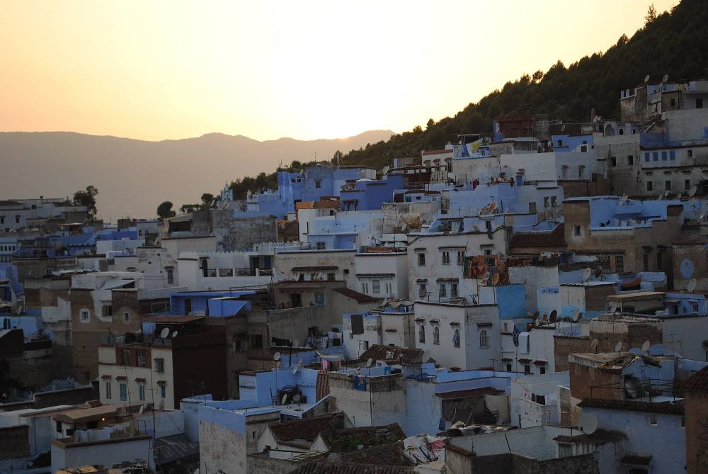 Kostenlose kulinarische Stadtführung durch Chefchaouen – Aromen, Märkte & Esskultur