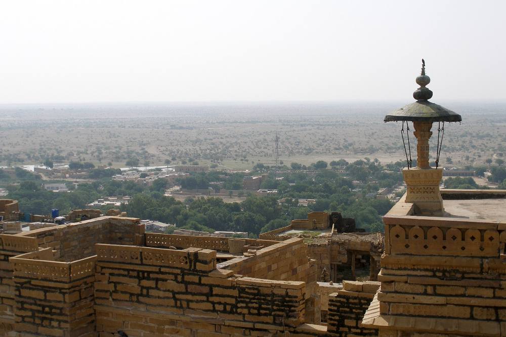 Tour a piedi gratuito alla scoperta delle gemme nascoste e della vita locale di Jaisalmer – Angoli segreti e storie del quartiere