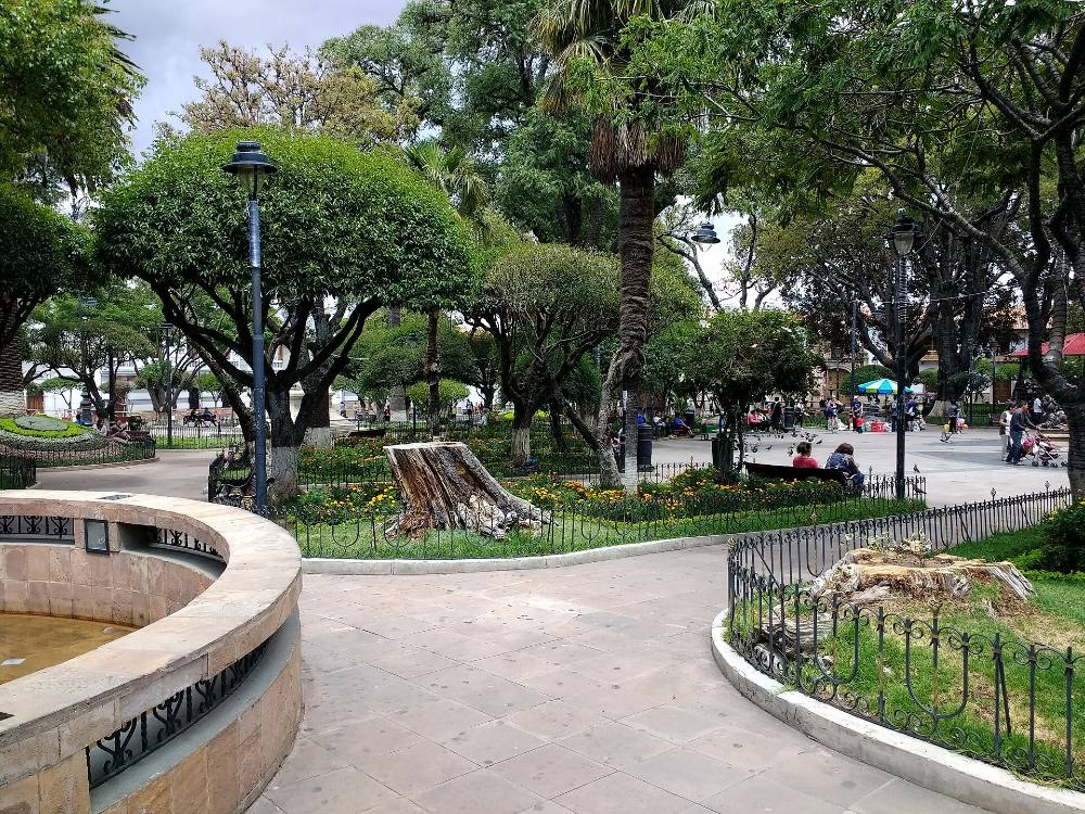 Tour a pie gratuito de gastronomía y mercados locales de Sucre – Sabores, mercados y cultura gastronómica