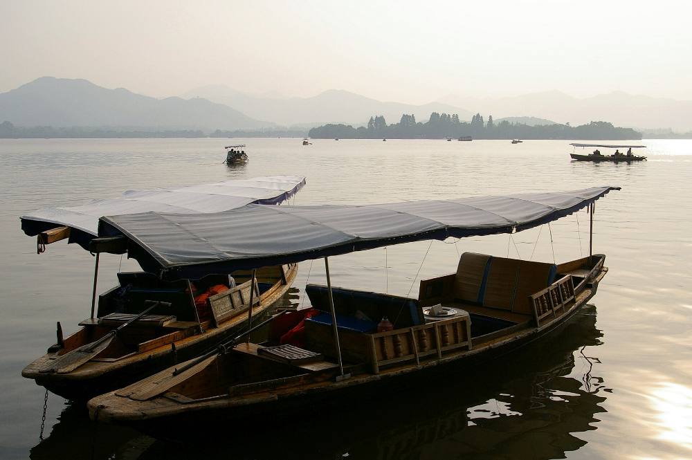 Tour a piedi gratuito alla scoperta della cucina e dei mercati locali di Hangzhou – Sapori, mercati e cultura gastronomica