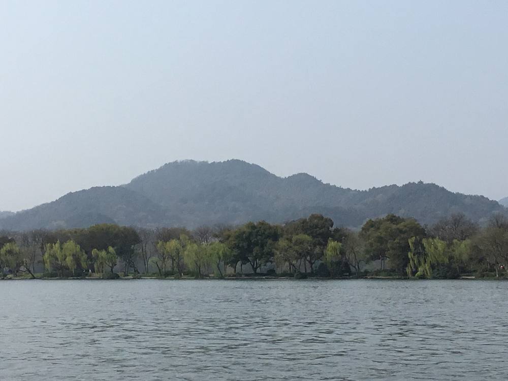 Tour serale gratuito a piedi e leggende di Hangzhou – miti, misteri e vicoli illuminati