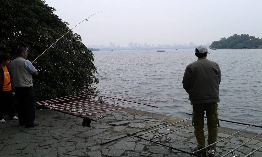Tour a piedi gratuito alla scoperta di Hangzhou: gemme nascoste e vita locale – angoli segreti e storie di quartiere