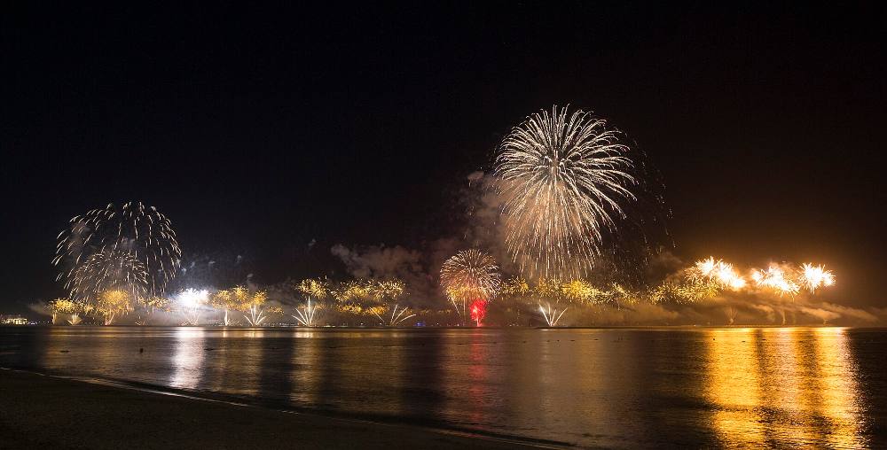 Tour a piedi serale gratuito alla scoperta delle leggende di Ras Al Khaimah – Miti, misteri e vicoli sotto le luci della notte