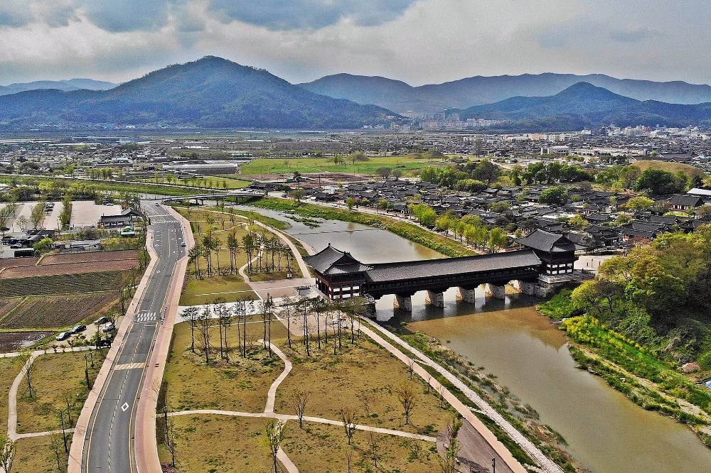 Tour à pied gratuit pour découvrir la gastronomie et les marchés locaux de Gyeongju – Saveurs, marchés et culture culinaire