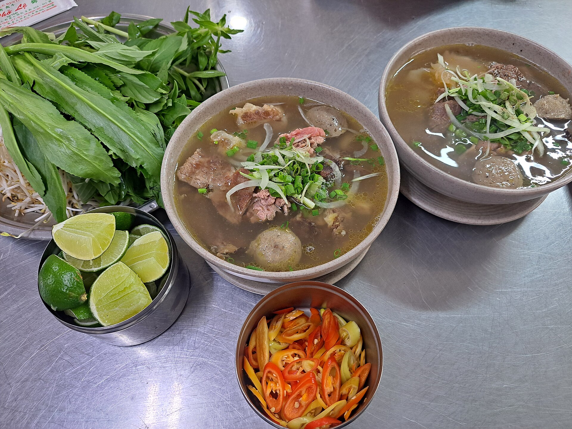 Tour ẩm thực buổi sáng khu Phố Cổ Hà Nội: Phở, Bánh Cuốn & Cà Phê Trứng