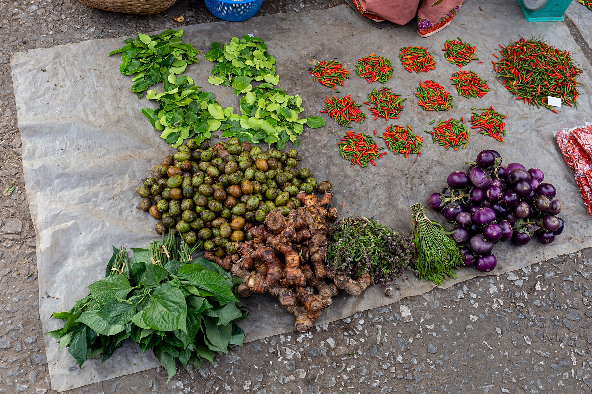 Tour ẩm thực buổi sáng ở Luang Prabang: Talat Sao, Khao Piak & Bánh mì baguette Lào