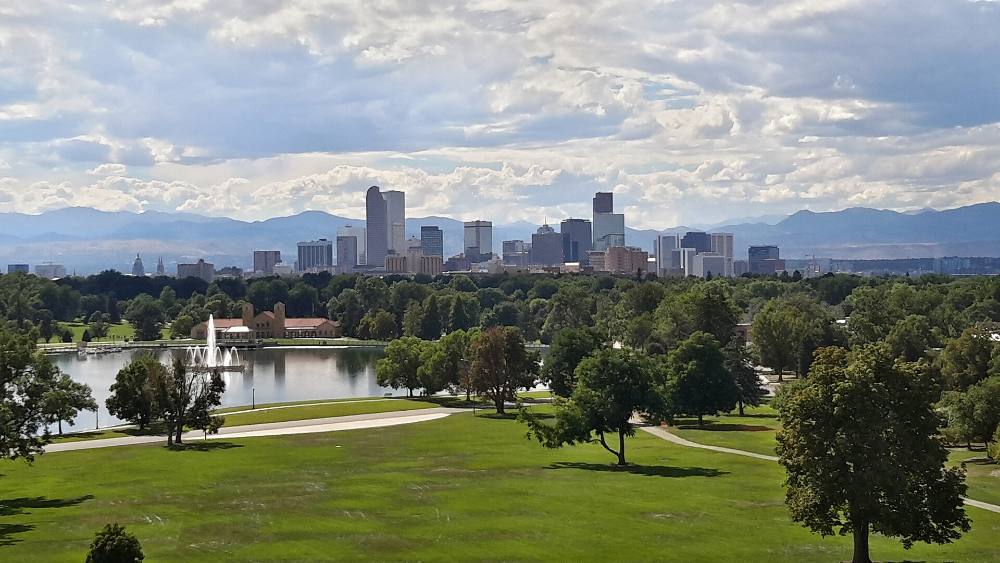 Tour đi bộ miễn phí khám phá những viên ngọc ẩn & cuộc sống địa phương ở Denver – Góc phố bí mật & câu chuyện khu dân cư