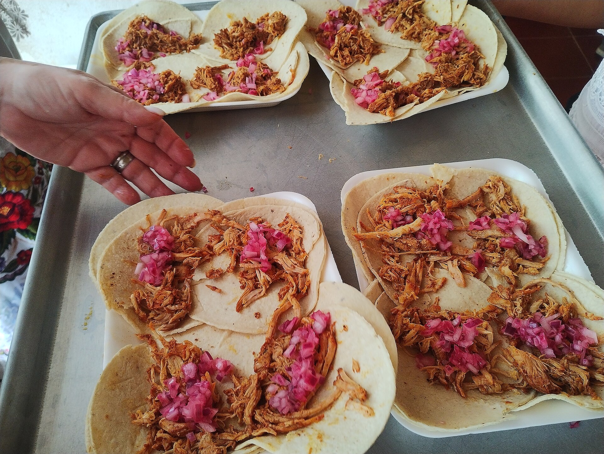 Chuyến đi bộ ẩm thực buổi sáng ở Mérida: Cochinita Pibil, chợ Lucas de Galvez & Sorbete