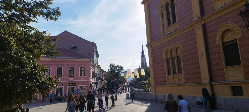 Kostenlose Stadtführung zu Street Art & einzigartiger Kultur in Novi Sad – Wandmalereien, Kreativviertel & moderne Kultur