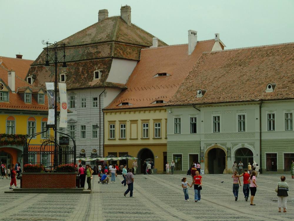 Kostenlose Tour zu Fuß: Verborgene Schätze & lokales Leben in Sibiu – Geheime Ecken & Geschichten aus den Vierteln