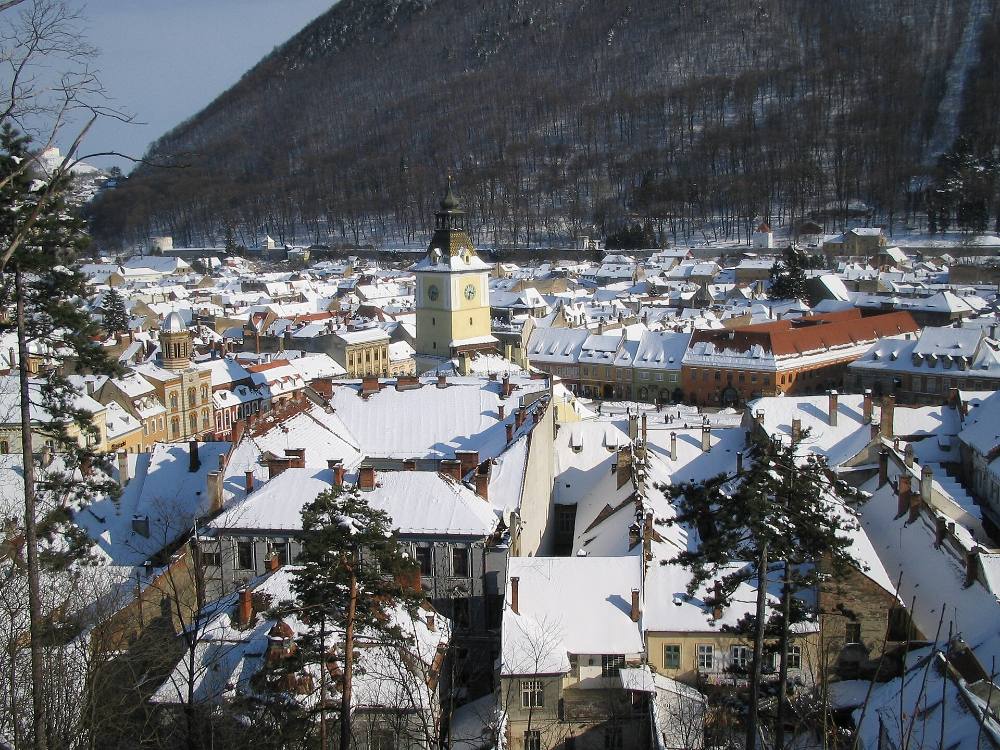 Tour a pie gratuito gastronómico y de mercados locales de Brașov – Sabores, mercados y cultura culinaria