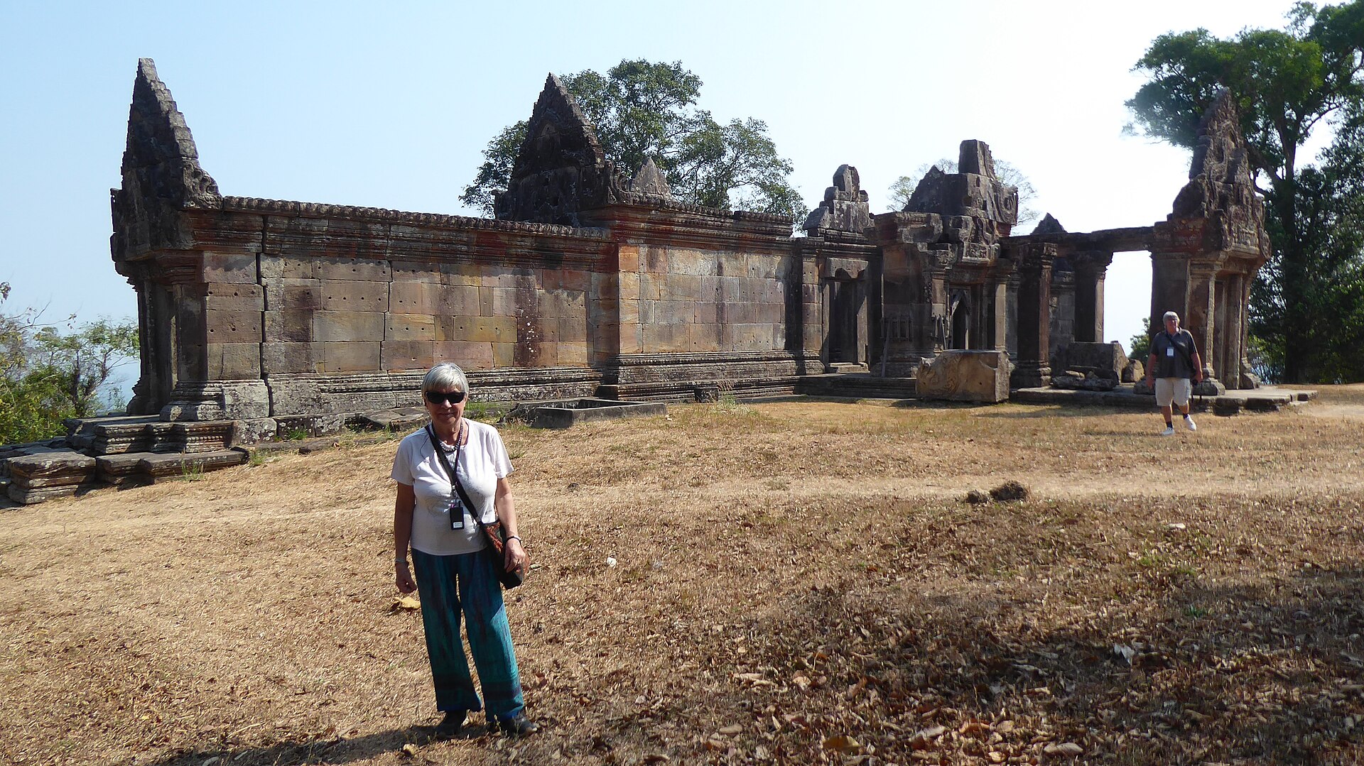 Tour Koh Ker – Preah Vihear 2 Ngày 1 Đêm: Hai Di Sản UNESCO Hoang Sơ Phía Bắc Campuchia