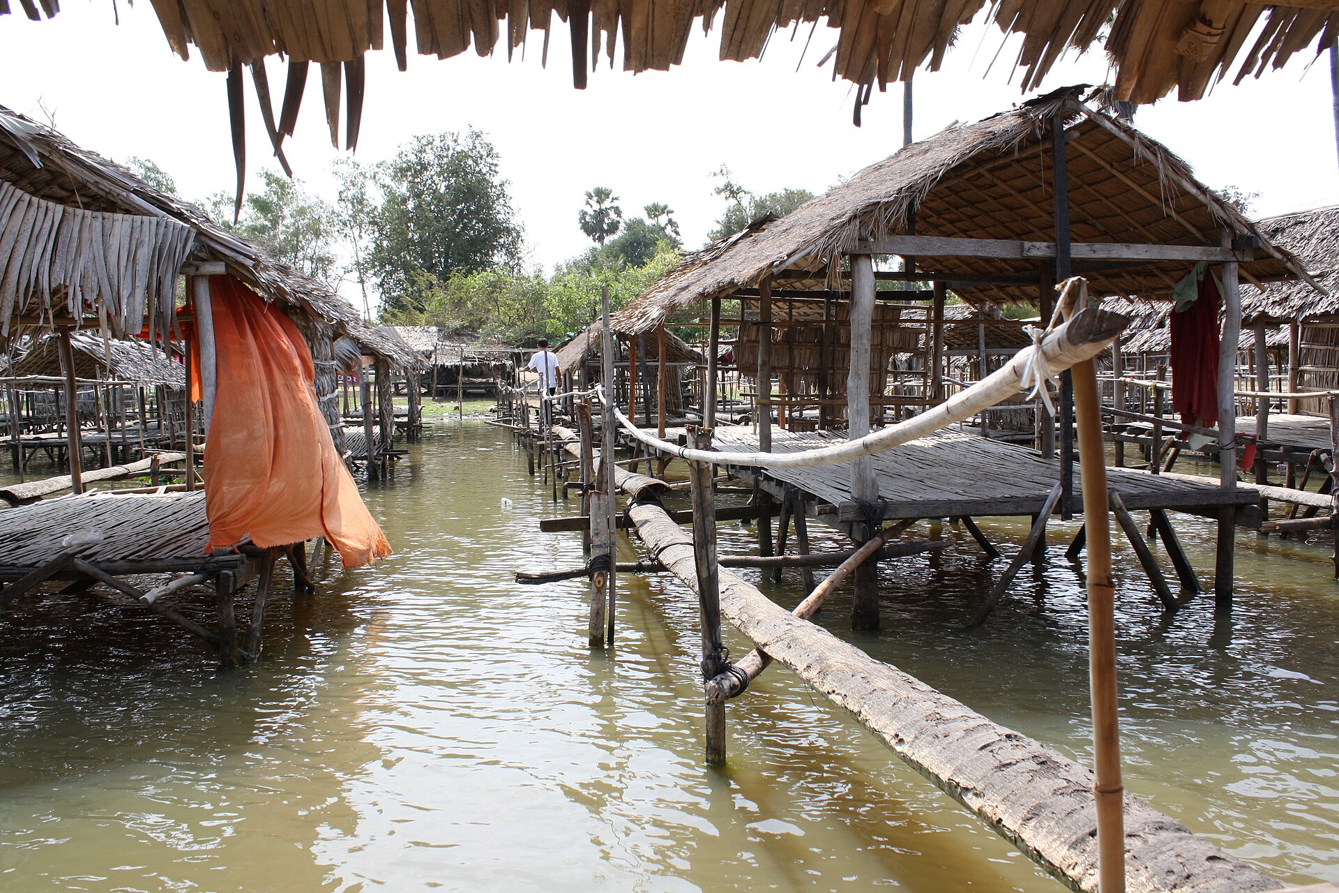 Tour Phnom Chisor, Tonle Bati & Trung Tâm Cứu Hộ Động Vật Phnom Tamao 1 Ngày Từ Phnom Penh