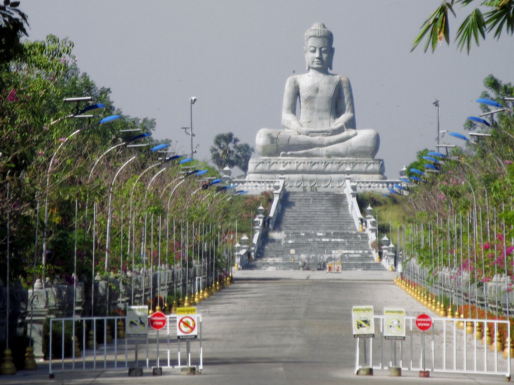 Tour Cố Đô Oudong & Làng Bạc Koh Chen 1 Ngày: Đồi Bảo Tháp Hoàng Gia Ngoại Ô Phnom Penh