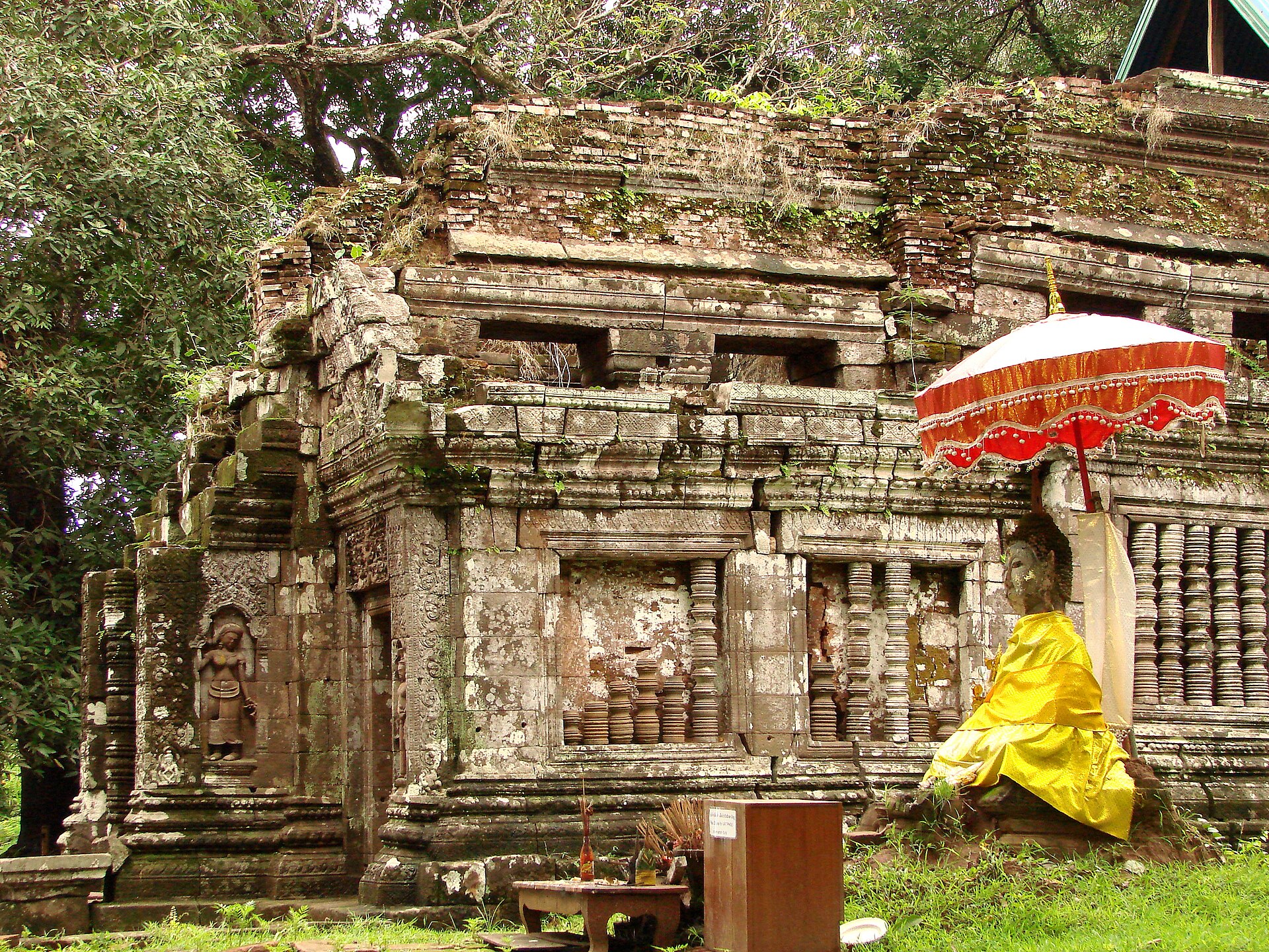 Excursão de 1 dia ao templo Wat Phu Champasak saindo de Pakse: antigo patrimônio Khmer da UNESCO e ilha Don Daeng no rio Mekong