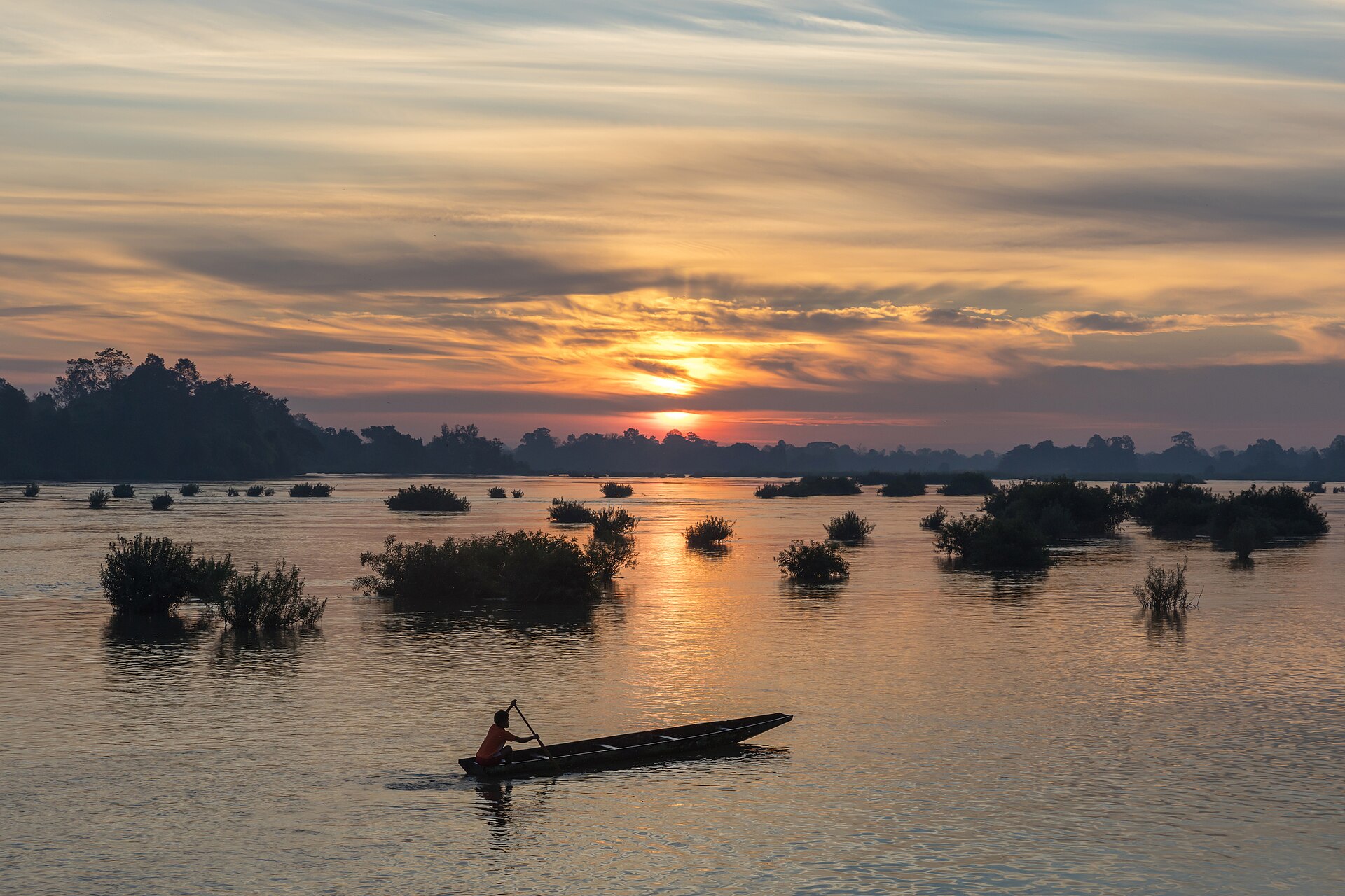 Tour Chèo Kayak Sông Mekong 1 Ngày Ở Si Phan Don: Luồn Lách Giữa Các Đảo, Ghềnh Nước & Thác Khone Phapheng