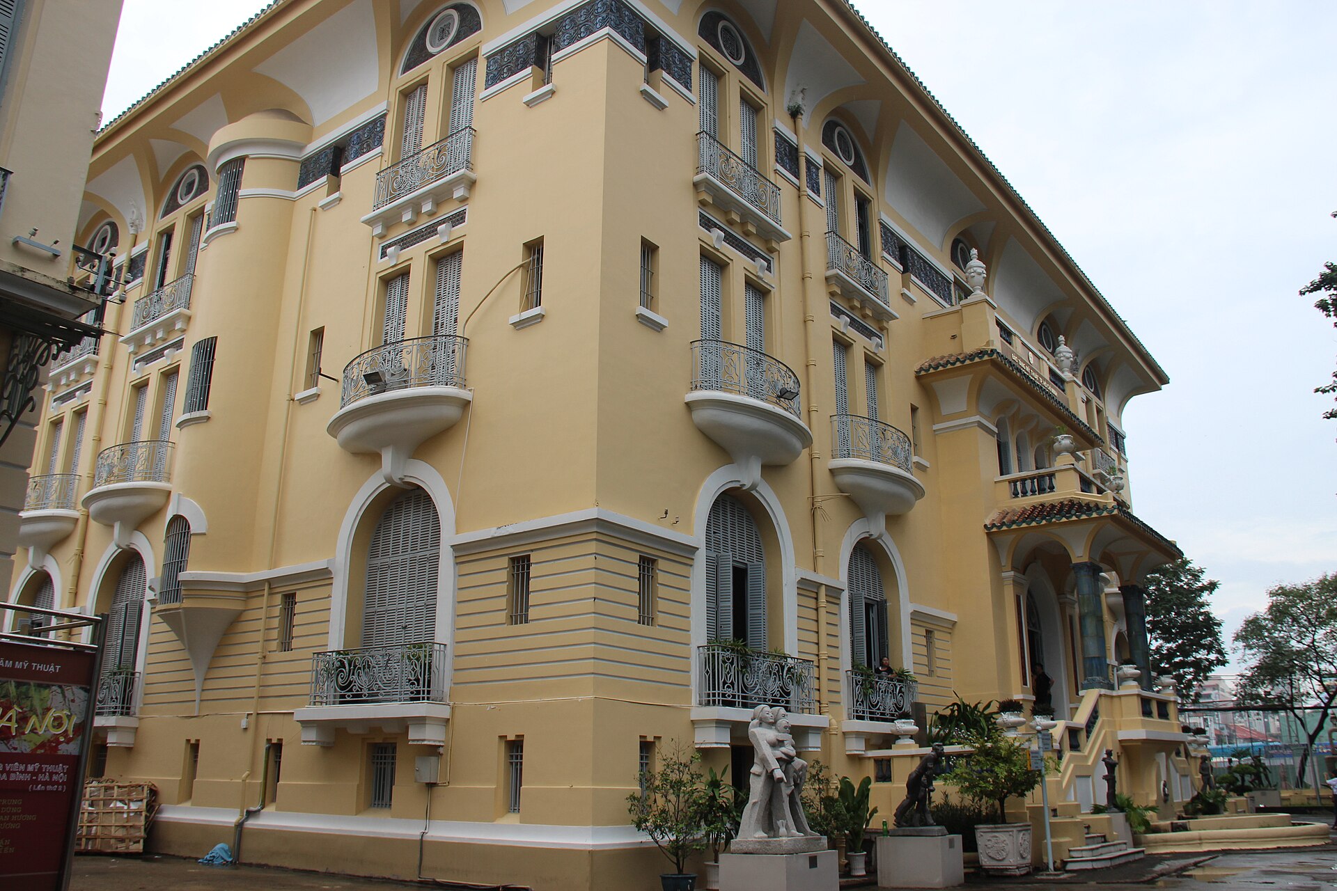 Gallery 2