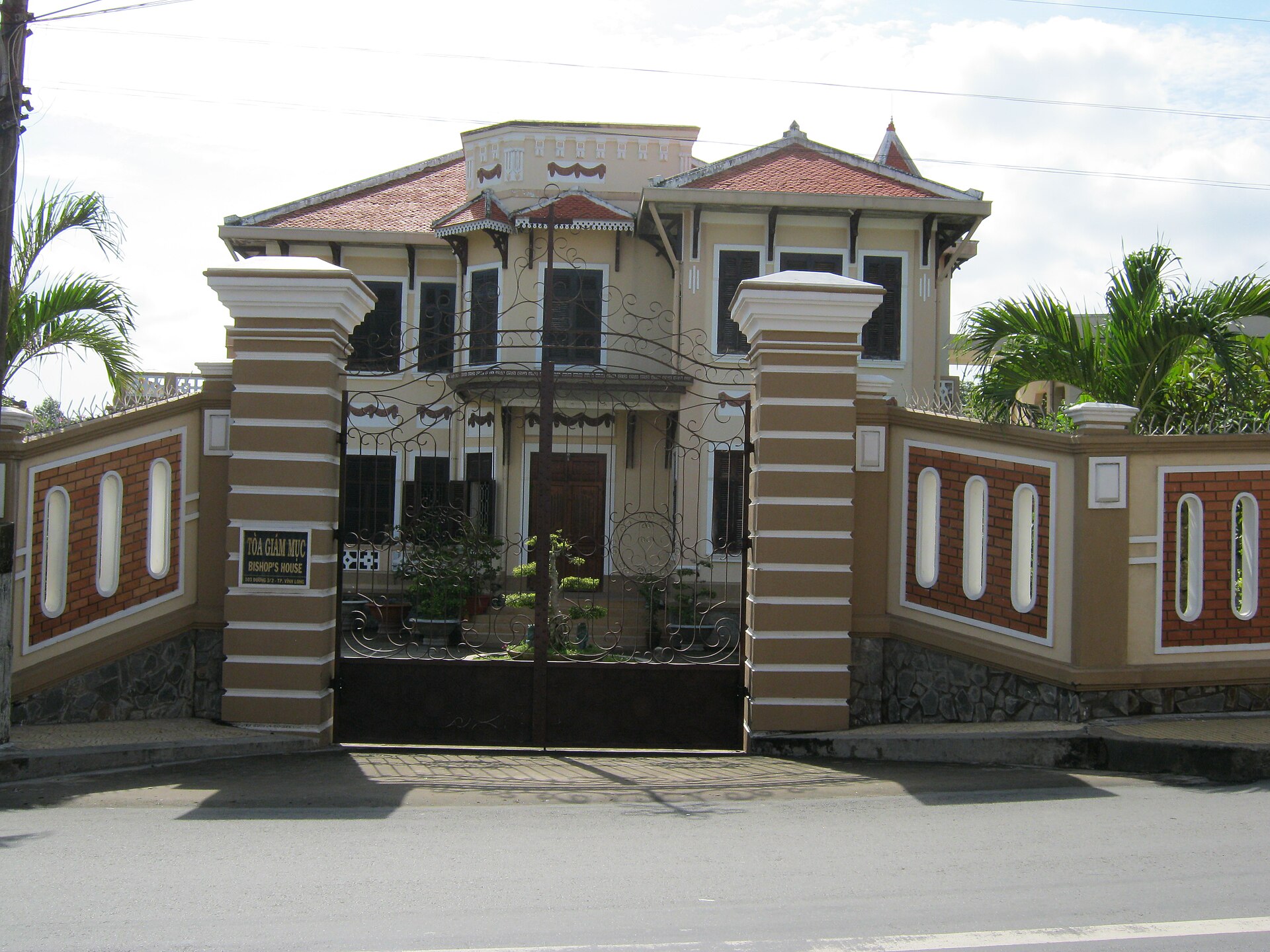 Gallery 5