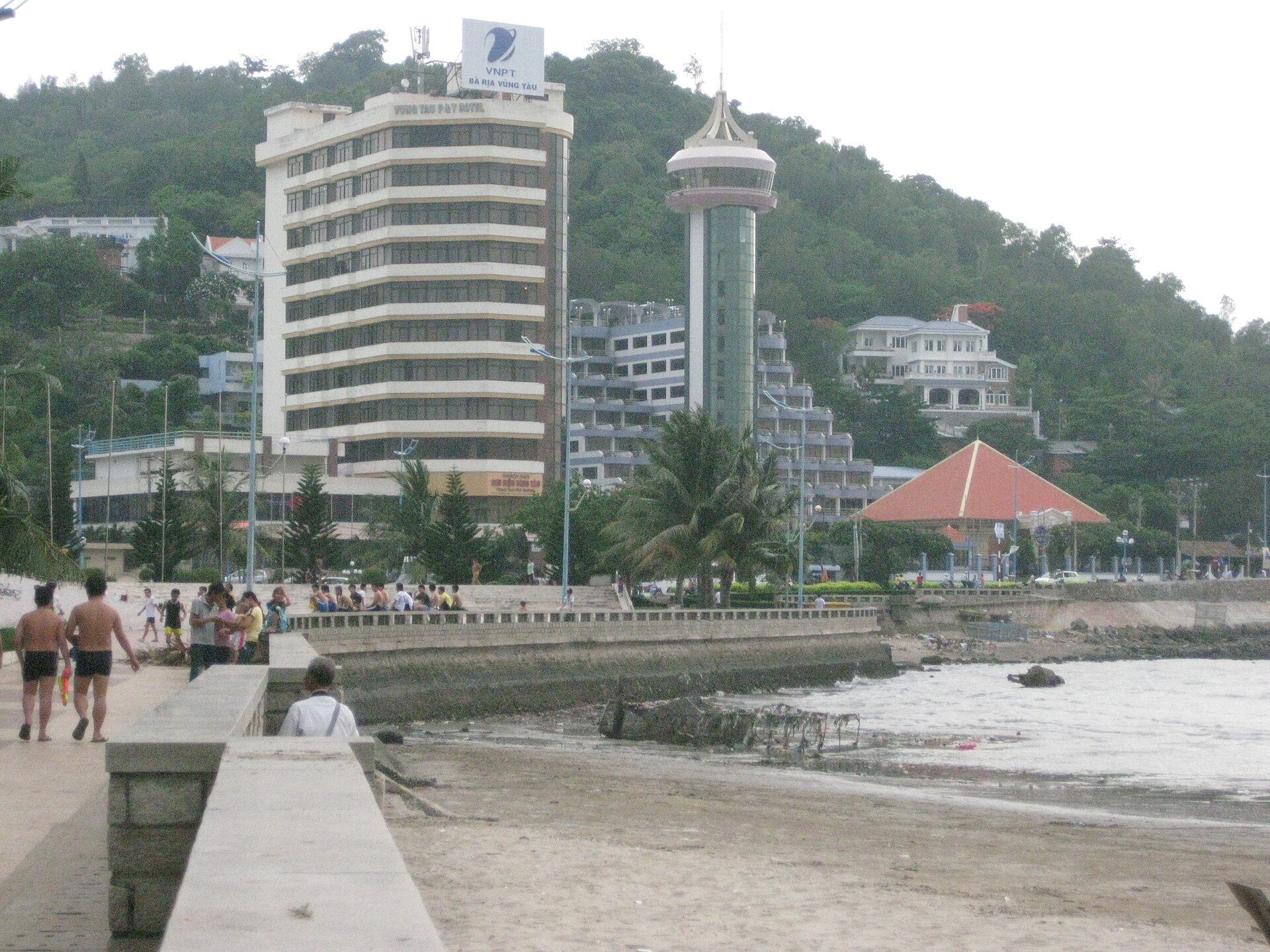 سوق شوم لوي – سوق المأكولات البحرية الطازجة لأهالي فونغ تاو