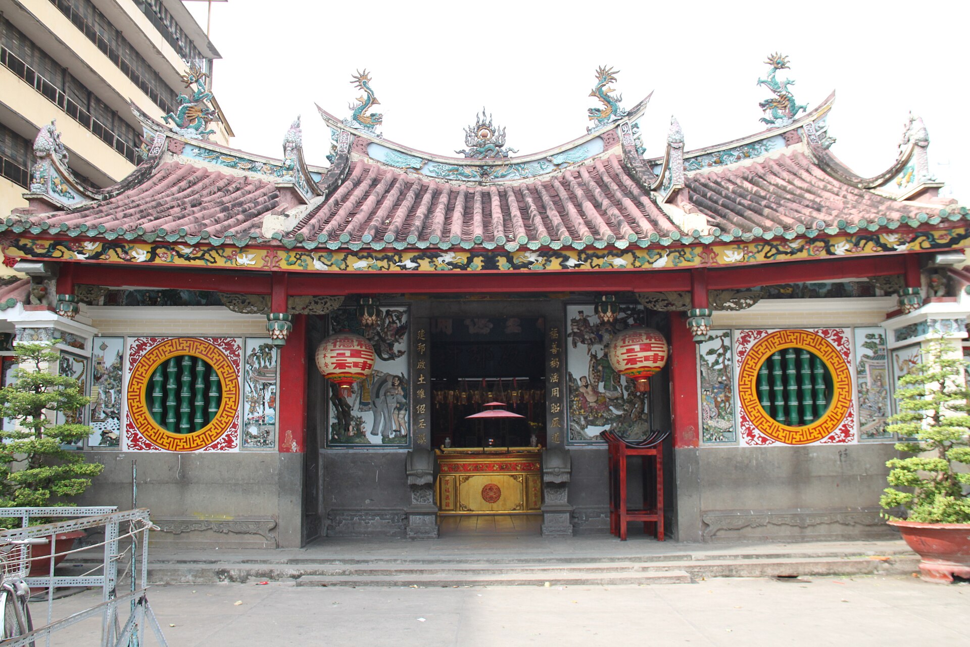 Gallery 2