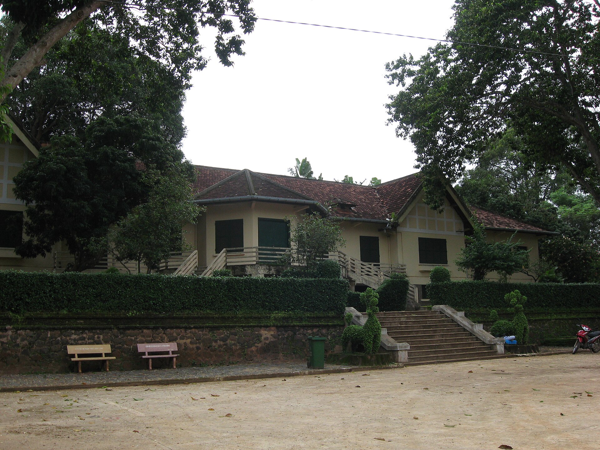 Gallery 1