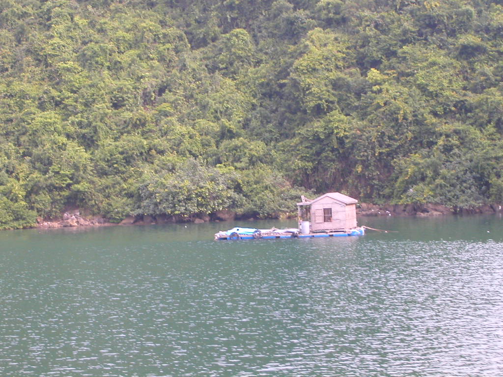 越南北部6天5晚骑行之旅：河内 – 菊芳 – 三谷 – 太平 – 海防 – 下龙湾