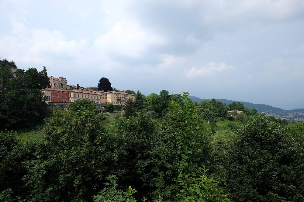 Tour gastronomico gratuito a piedi di Bergamo: sapori, mercati e cultura culinaria