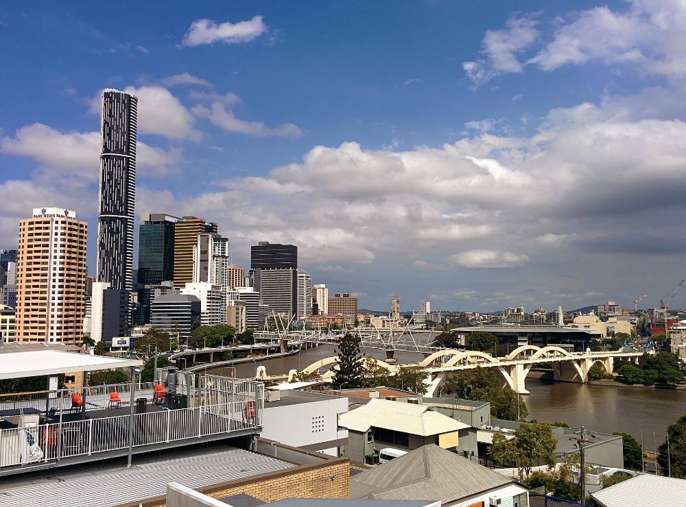 Tour Đi Bộ Miễn Phí Khám Phá Ẩm Thực & Chợ Địa Phương Brisbane – Hương Vị, Các Khu Chợ & Văn Hóa Ẩm Thực