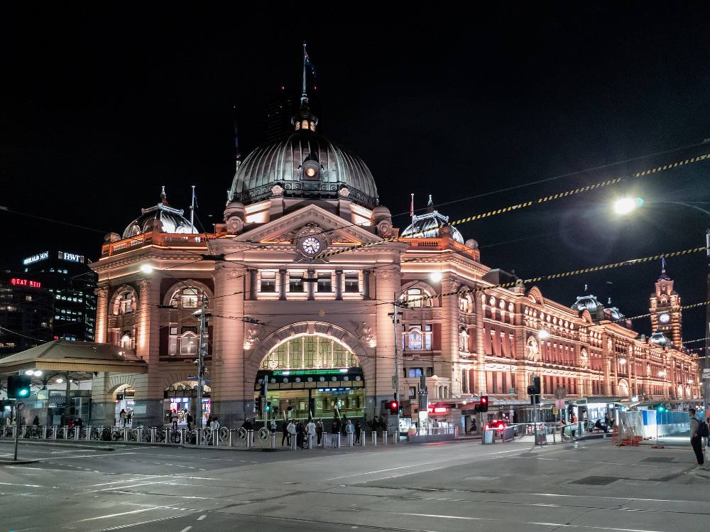 Tour a pie gratuito por las joyas ocultas y la vida local de Melbourne: rincones secretos e historias de barrio