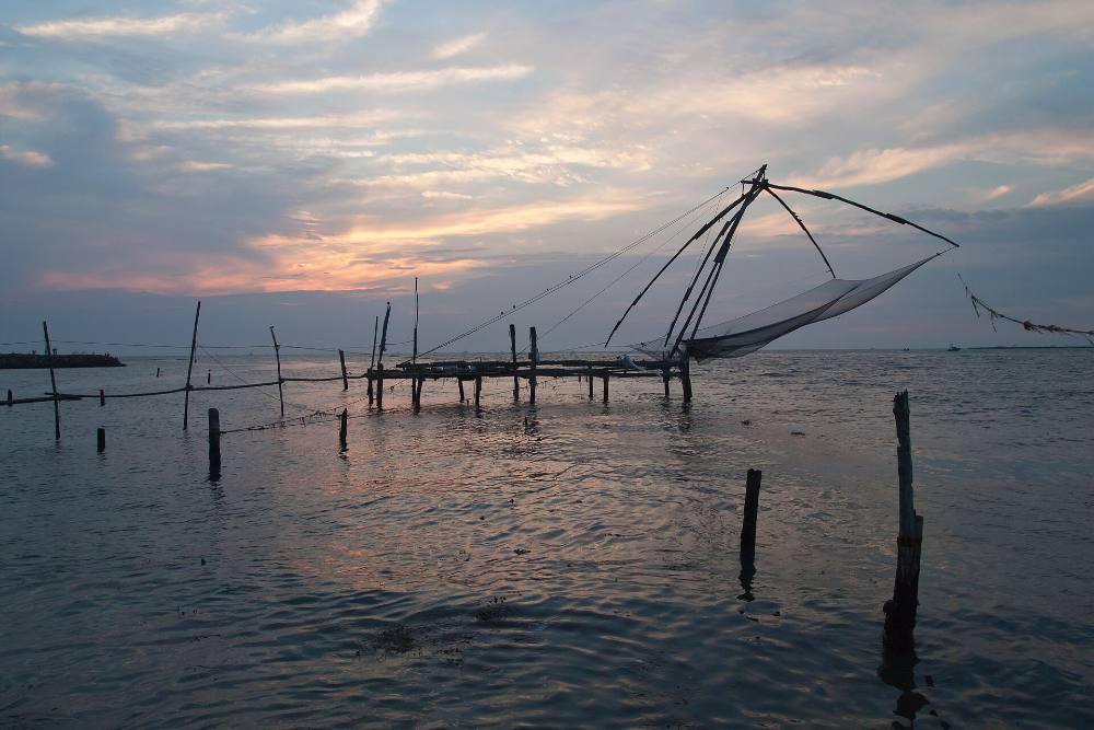 Kochi Legends & Evening Free Walking Tour – Myths, Mysteries & Lamplit Lanes