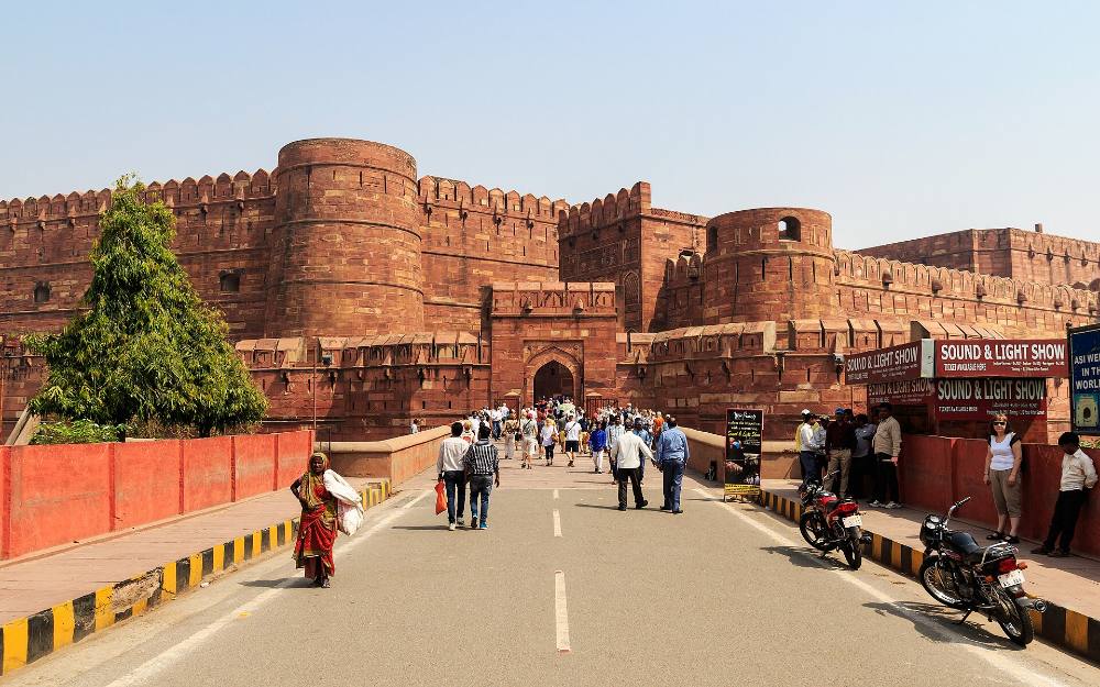 Tour a pé gratuito para descobrir a beleza escondida e a vida local de Agra – recantos secretos e histórias dos bairros