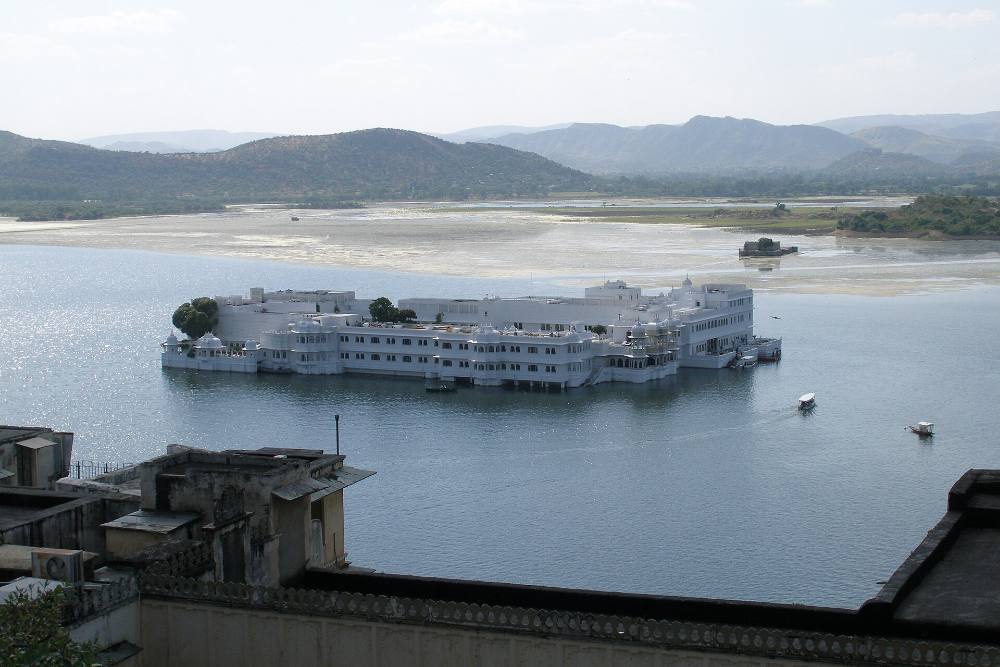 Arte de rua de Udaipur e tour a pé alternativo gratuito – murais, bairros criativos e cultura contemporânea