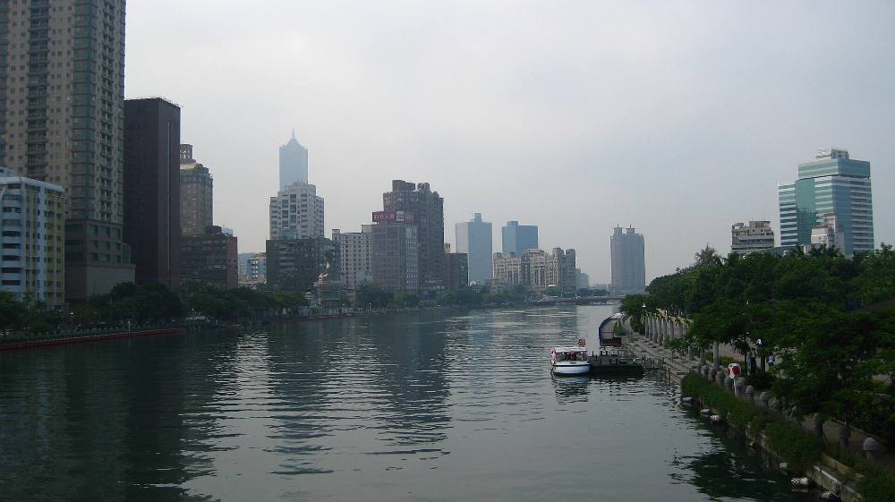 Tour a pie gratuito por las joyas ocultas y la vida local de Kaohsiung – Rincones secretos e historias de barrio