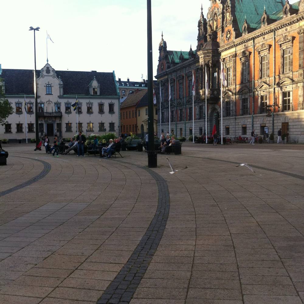 Malmö Free Walking Tour: Hidden Gems & Local Life – Secret Spots & Neighborhood Stories